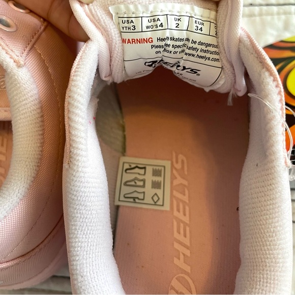 NWT Heely’s Pro 20 Skate Shoes with Wheels in Cotton Candy Pink Kids size 3 - Picture 5 of 6